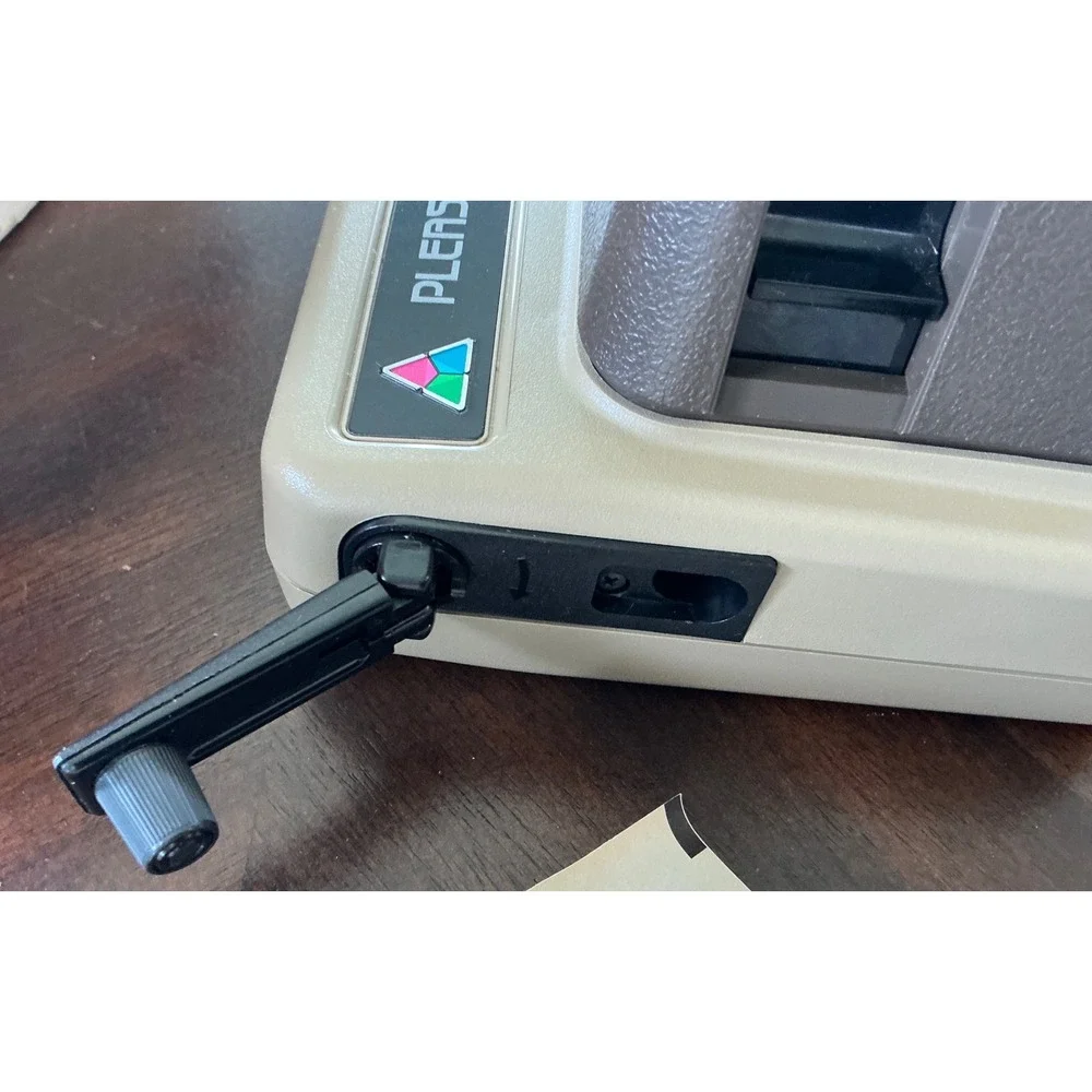 Kodak Vintage Pleaser II Kodamatic Instant Camera with Box and Manual Tan Brown